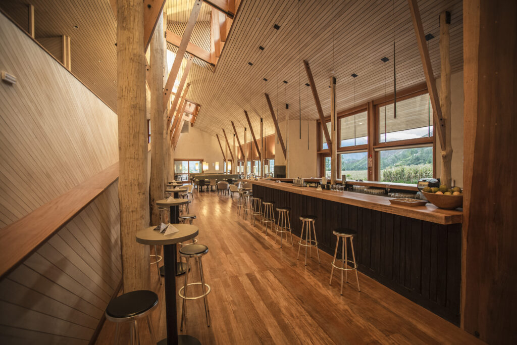Bar 2