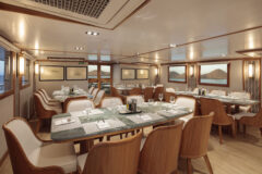 Ecuador – Galapagos – Accommodation – Evolution – dining area