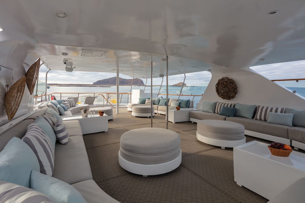 GPS_Coral I Panoramic Lounge
