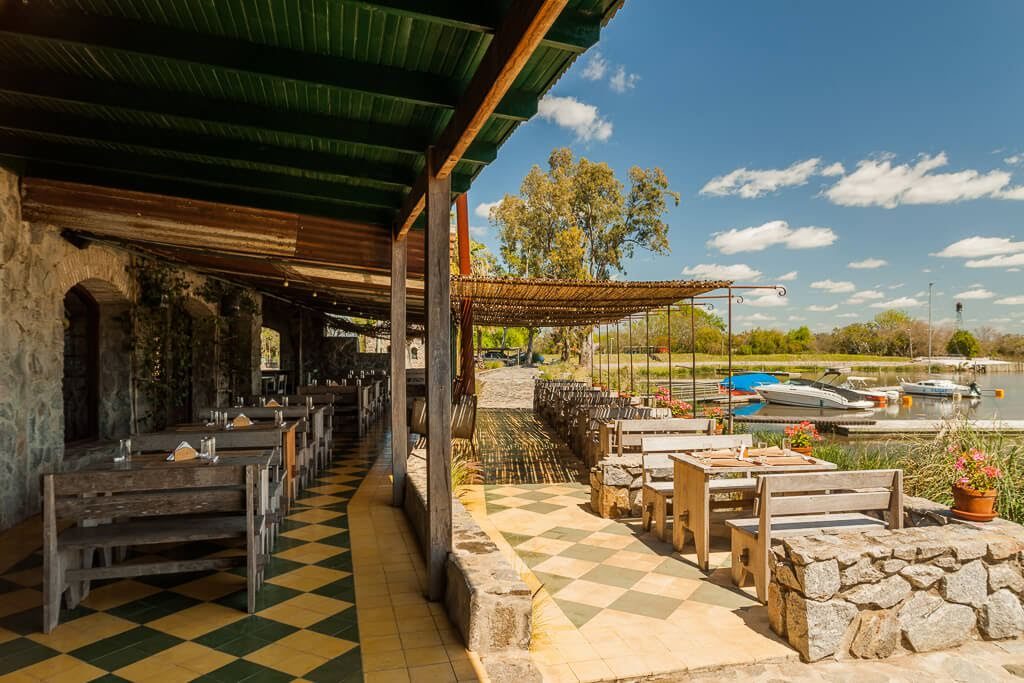 URU_Carmelo_NarbonaWineLodge_HotelOwned_withcreditonly_3