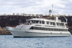 Ecuador – galapagos – Integrity – exterior
