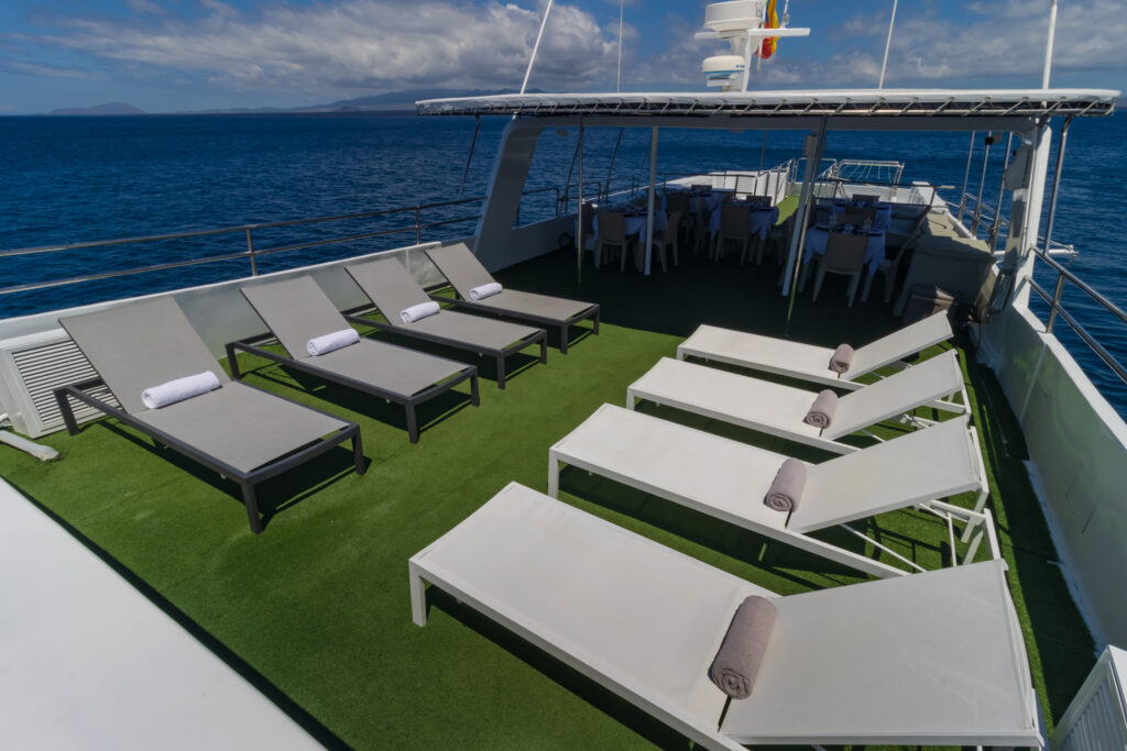 Sundeck 3 – Monserrat Galapagos Cruise
