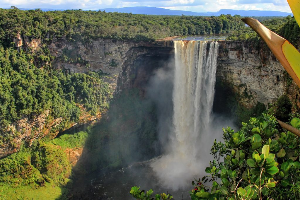 kaieteur falls