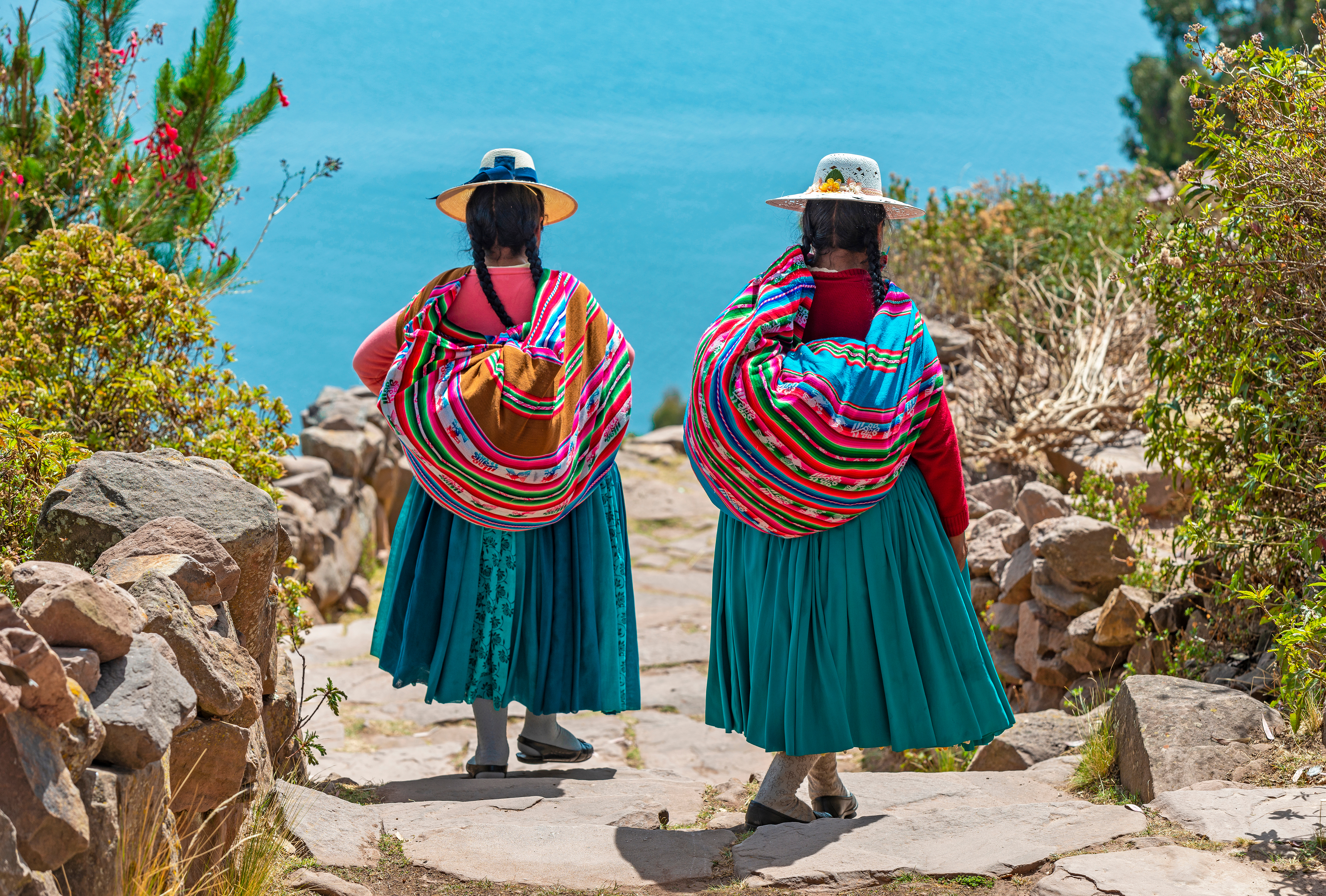 BOL_LakeTititcaca_shutterstock_1671536494