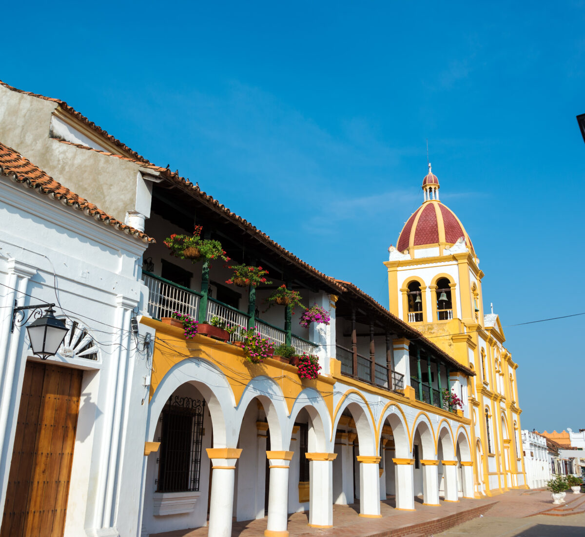 Arches in Mompos' main cathedral