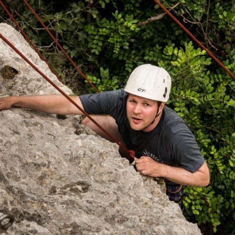7Benclimb-cropped1 7Benclimb-cropped1