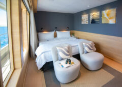 Ecuador – Galapagos – Accommodation – Tribute Panorama Suite Upper Deck