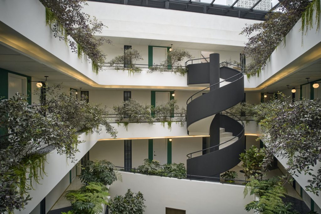 Kimpton Virgilio Atrium
