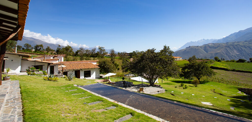 Peru – Caraz – Santa Cruz lodge – Outside