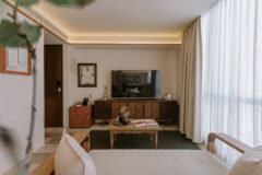 Amenities in the premium guest room