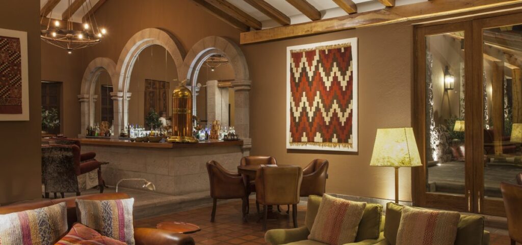 Peru – Sacred Valley – Inkaterra Hacienda Urubamba – bar
