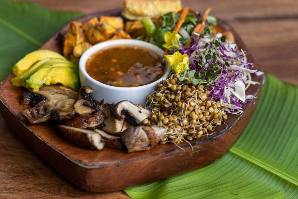 Isla Palenque cuisine