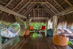 Isla Palenque lounging area