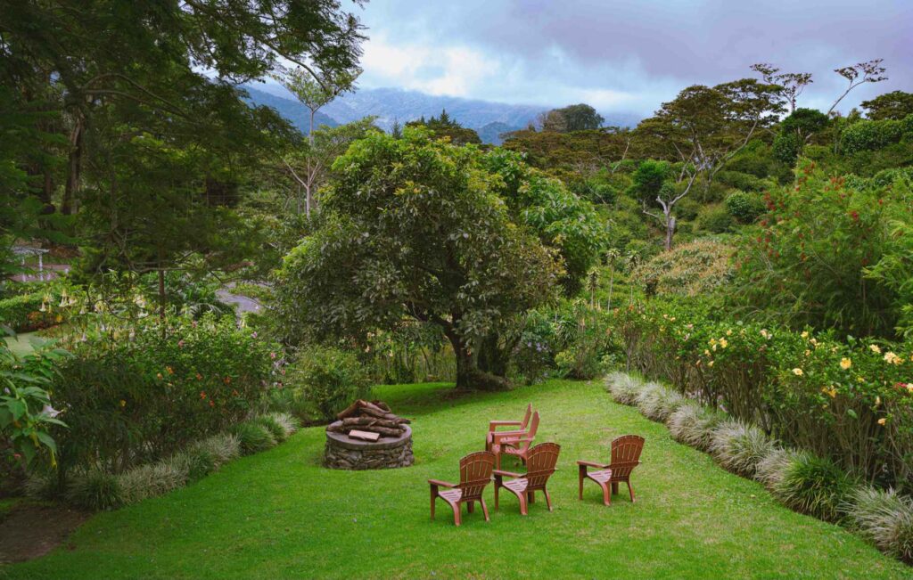 Finca Lerida Hotel gardens