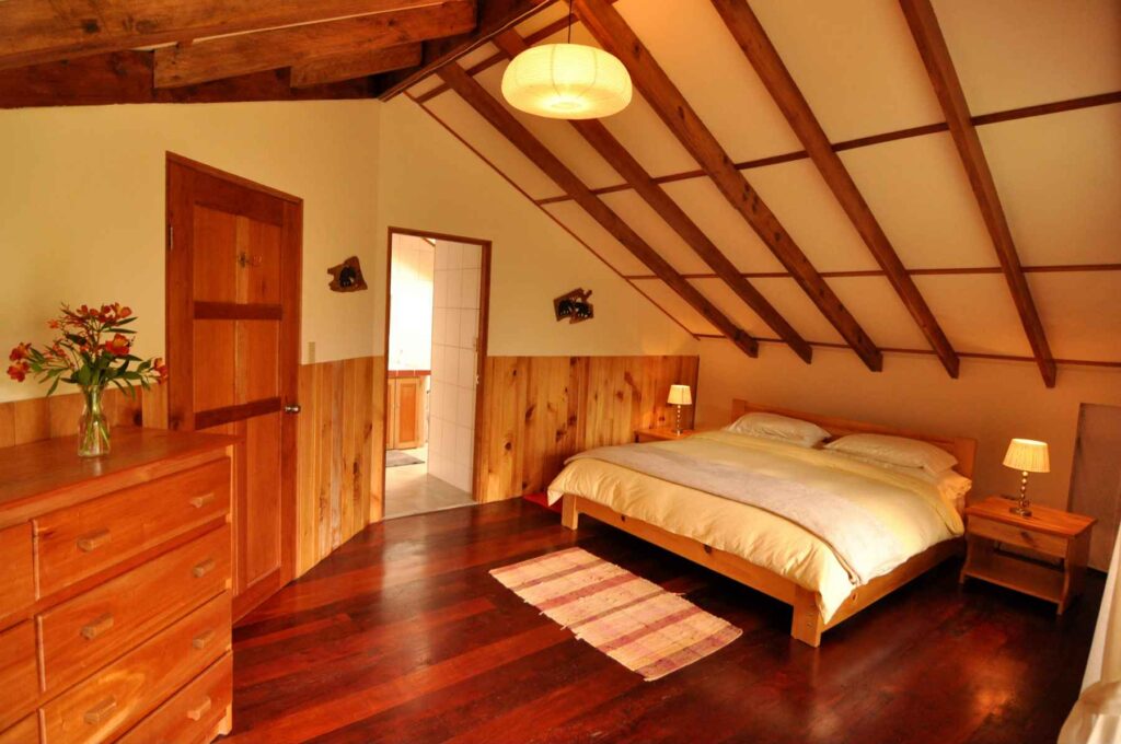 Mount Totumas Lodge bedroom