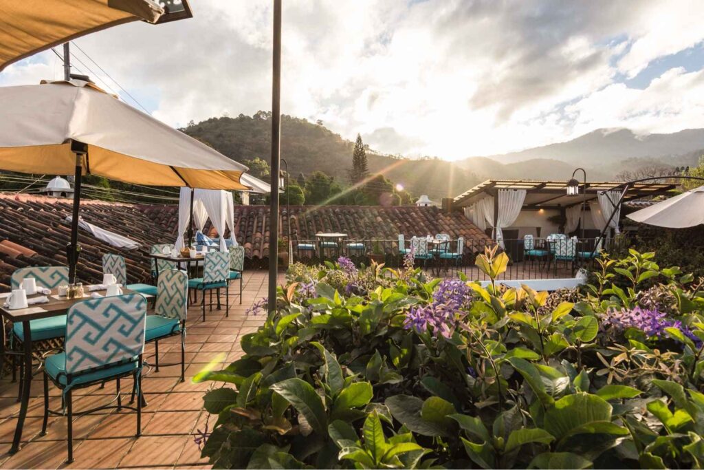 Hotel Los Pasos Antigua outdoor dining area