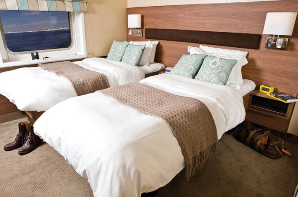Antarctica – National Geographic Lindblad – Explorer – Cat 4 Cabin