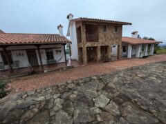Bolivia – Samaipata – Accommodation – El Pueblito – Rooms exterior