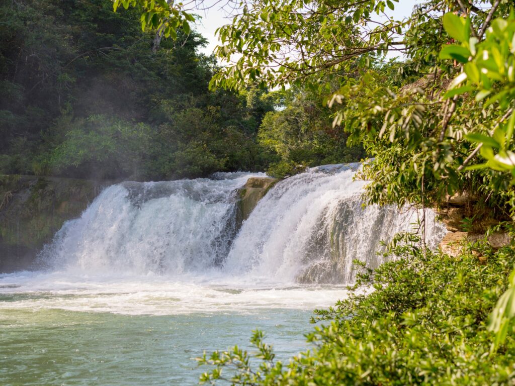 Toledo Rio Blanco Waterfall