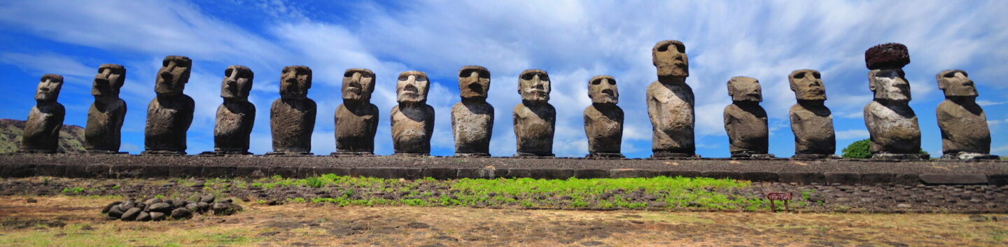 Moai Easter island