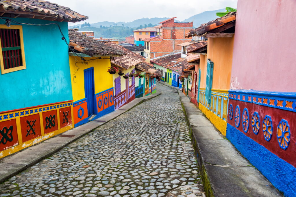 COL_Guatape_Street_Shutterstock