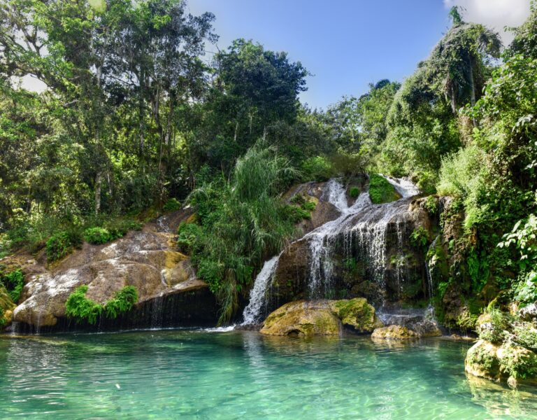 CUB_SierraEscambray_ElNichoWaterfall_Shutterstock_616479641
