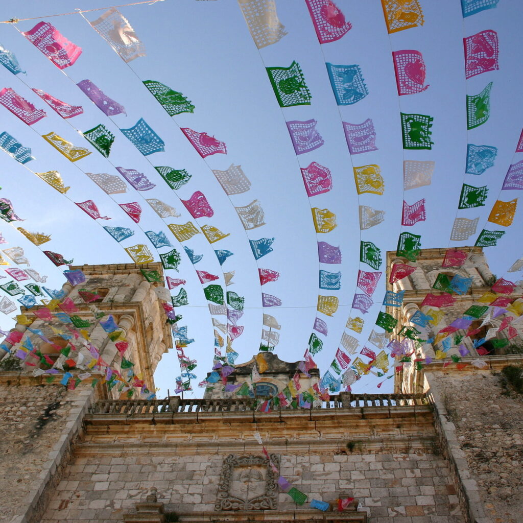 MEX_Yucatan_Valladolid_Shutterstock_31769347