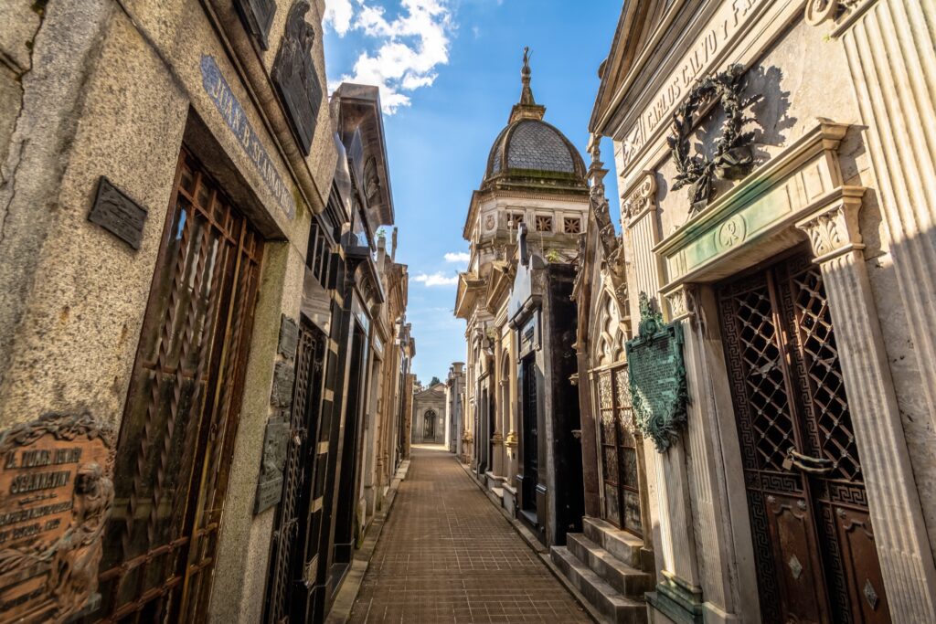 ARG_BuenosAires_RecoletaCemetery_Shutterstock_1117907669