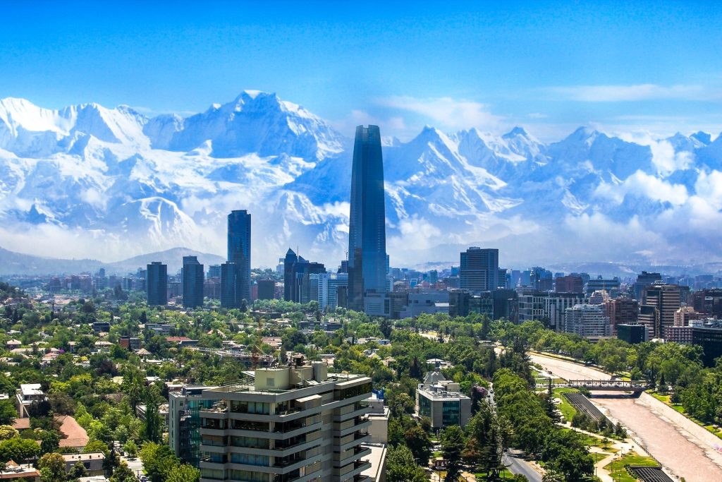CHI_Santiago_Shutterstock_1116349802