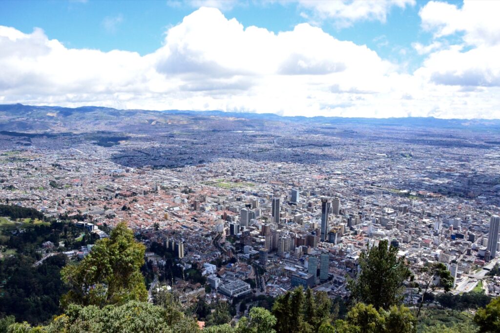COL_Bogota_MonserrateHill_LMF_staff (1)