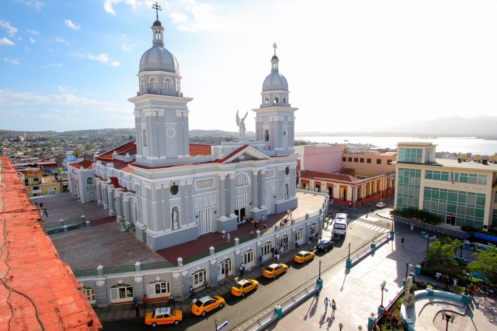 CUB_SantiagoDeCuba_Shutterstock_681376012