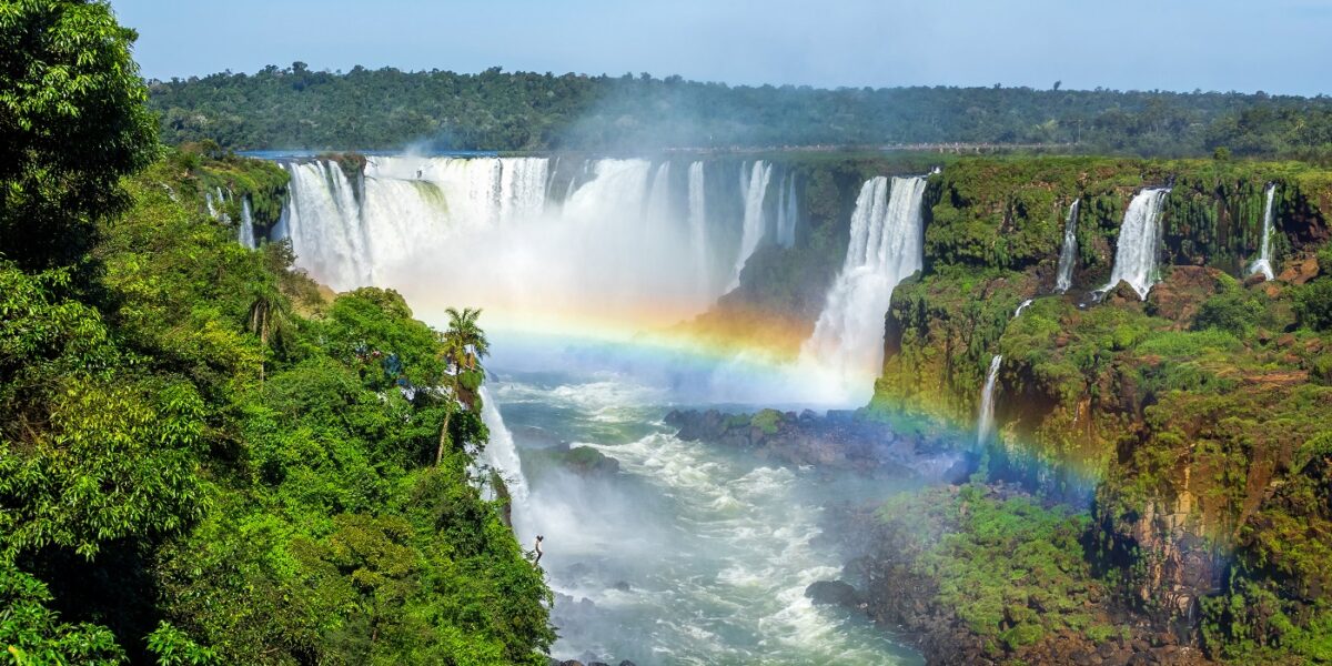 BRA_IguassuFalls_free_shutterstock_315284633