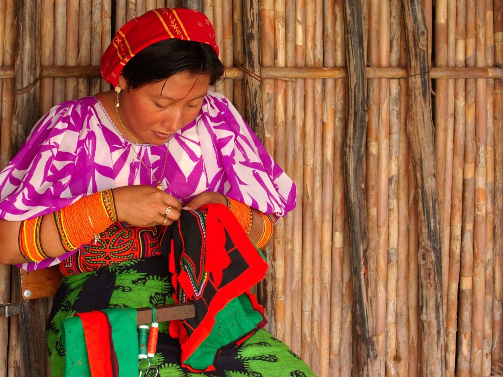 pan15-meet-the-kuna-indians-of-san-blas-free-alfredomaiquez