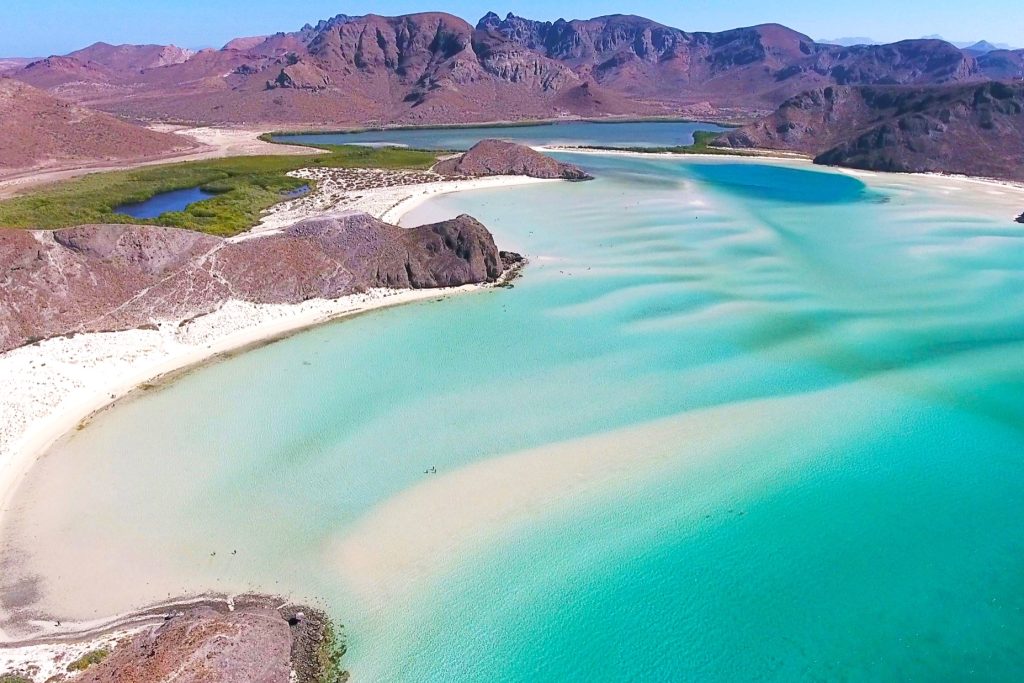 MEX_BajaCalifornia_LaPaz_BalandraBay_shutterstock_619641650