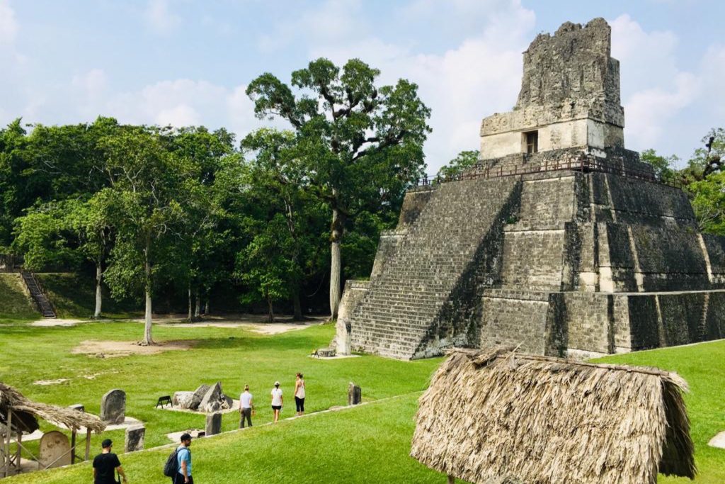 GUA_Tikal_KJM_staff (1)