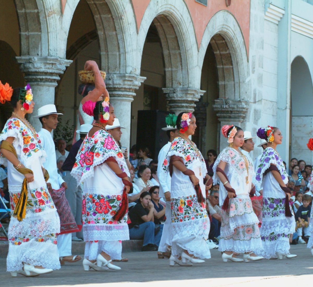 Dancers in traditional dress in Mexico