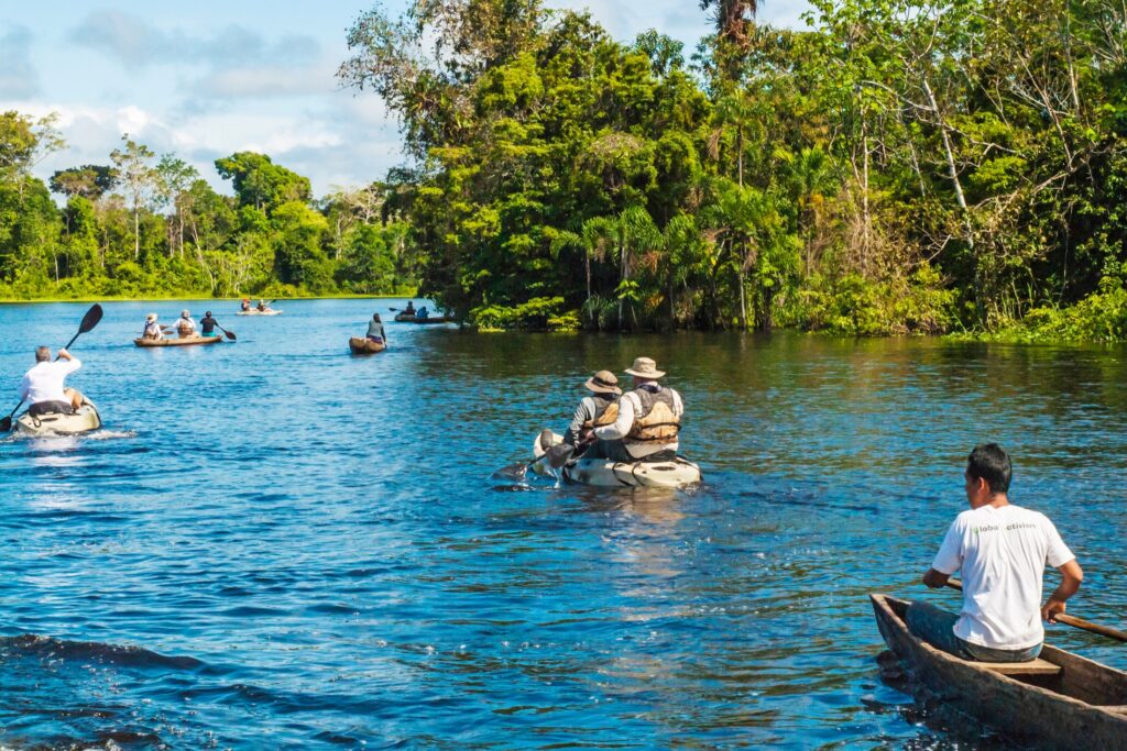 AQUA EXPEDITIONS ©