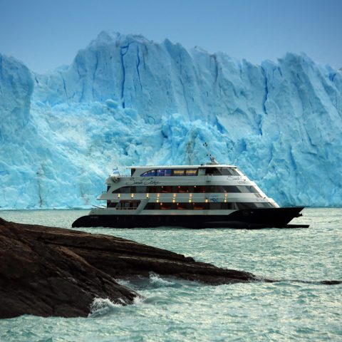Arg_El_Calafate_Santa_Cruz_Glacier_Cruise_free (2)