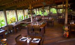 lamanai dining room