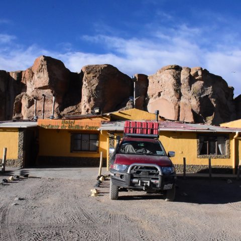 BOL_UyuniSaltFlats_MallkuCueva (2) BOL_UyuniSaltFlats_MallkuCueva (2)