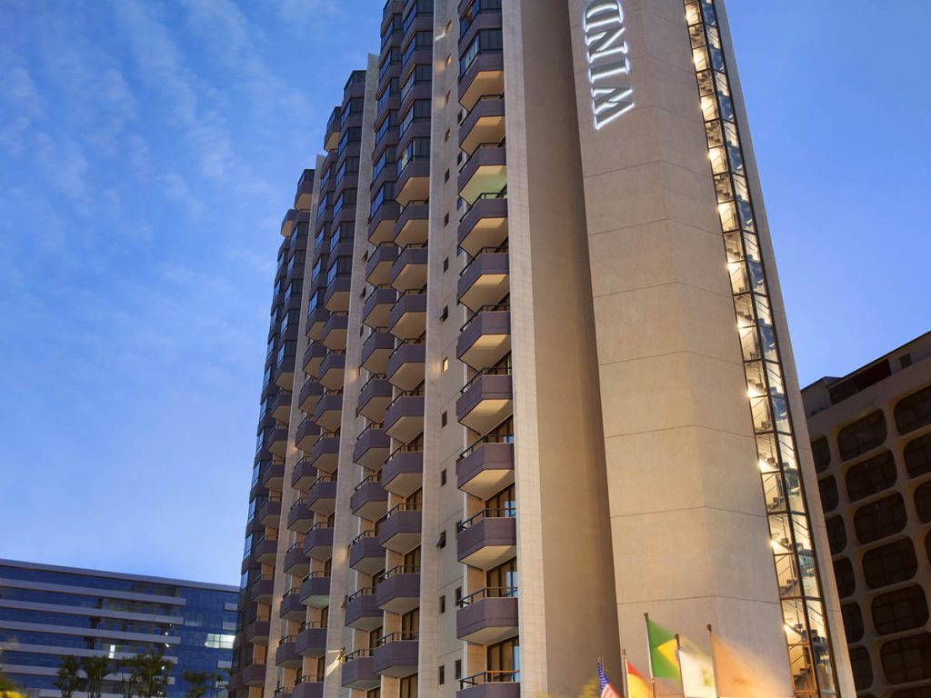 Windsor Plaza