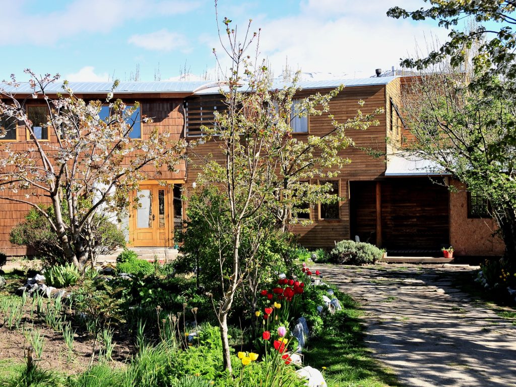 CHI_AisenAndTheCarreteraAustral_HostalElPuesto (1)