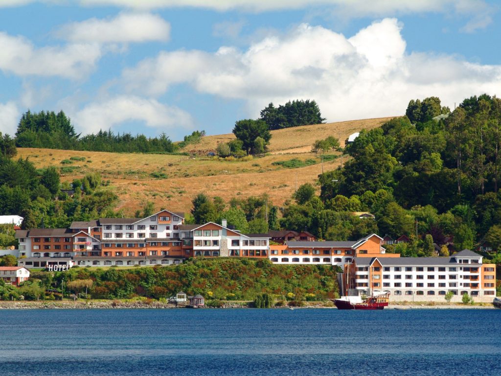 CHI_ChileanLakeDistrictSouth_HotelCabanaDelLago (4)
