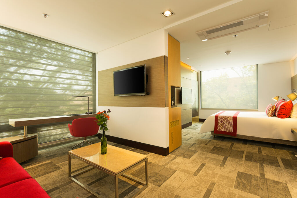 EK Hotel