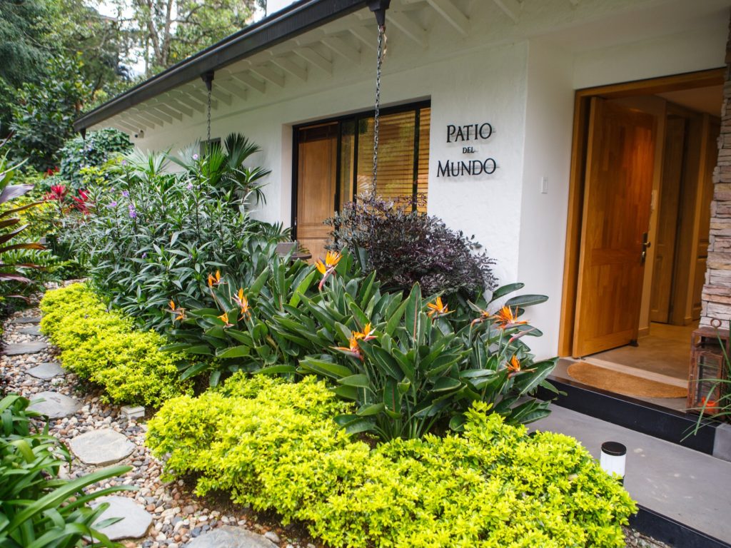 Patio del Mundo