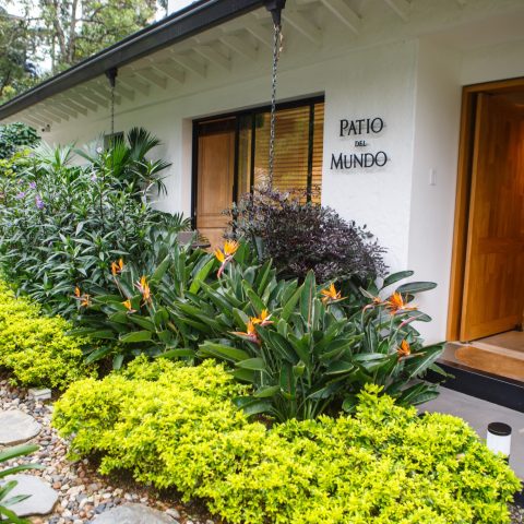 Patio del Mundo