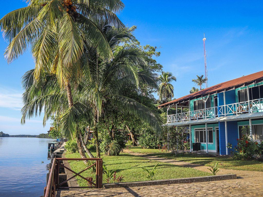 Tortuga Lodge & Gardens