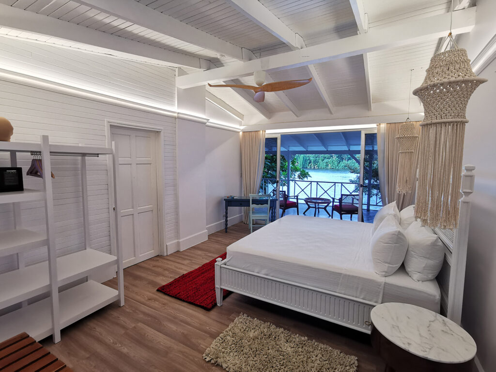 Tortuga Lodge & Gardens