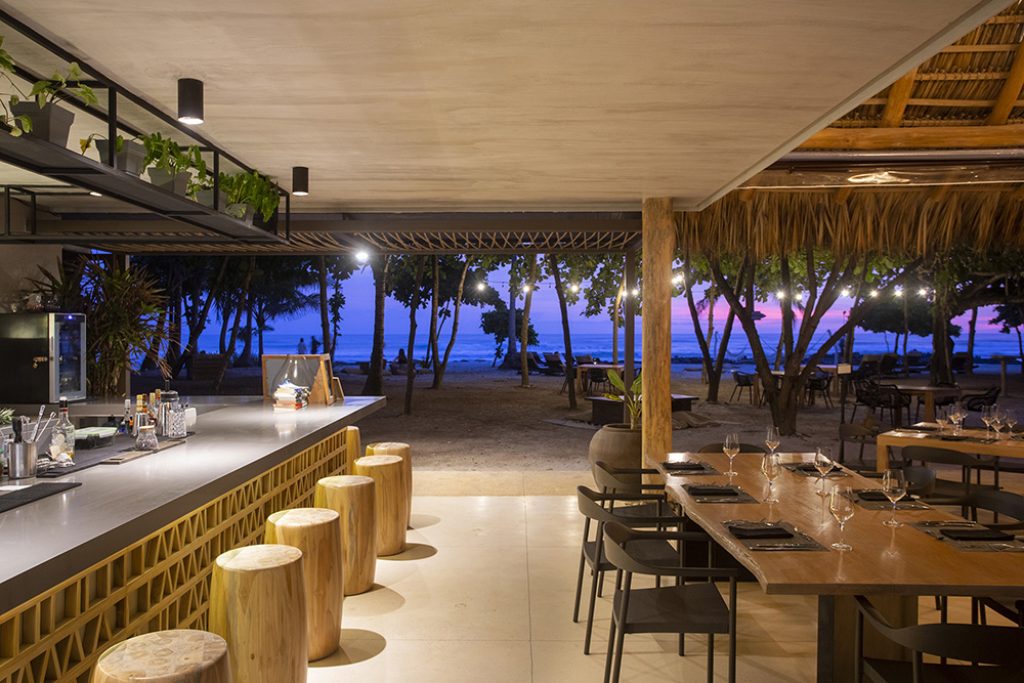 Costa Rica_Nicoya Peninsula_Nantipa bar area