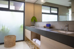 Costa Rica_Nicoya Peninsula_Nantipa bathroom